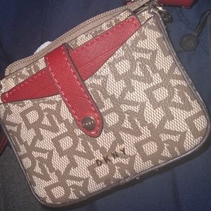 DKNY THOMASINA MICRO MINI CROSSBODY WOMEN'S WALLET